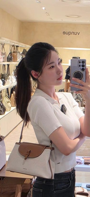 빈폴 라이브 2025 현장의 조설영